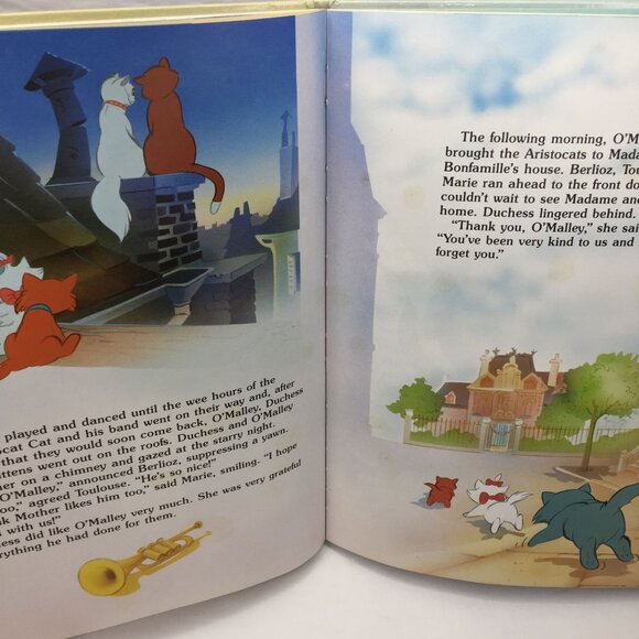 Vintage Lot 2 Kid Books Wonderful World Disney Classics The Aristocats Pinocchio - Picture 12 of 13